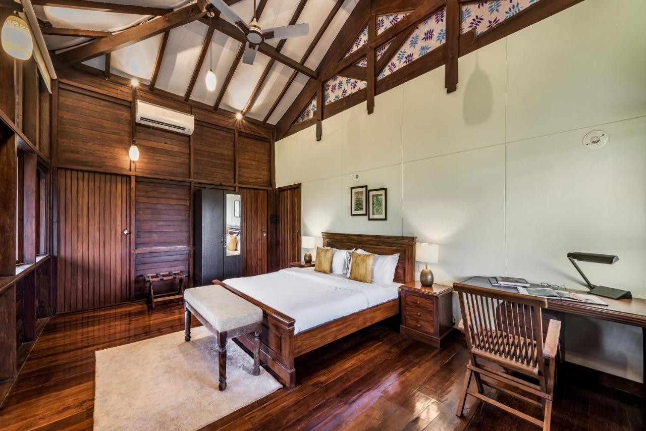 Kārli Saffronstays Boulevard Loghouse - A Wooden Chalet Amidst Nature מראה חיצוני תמונה