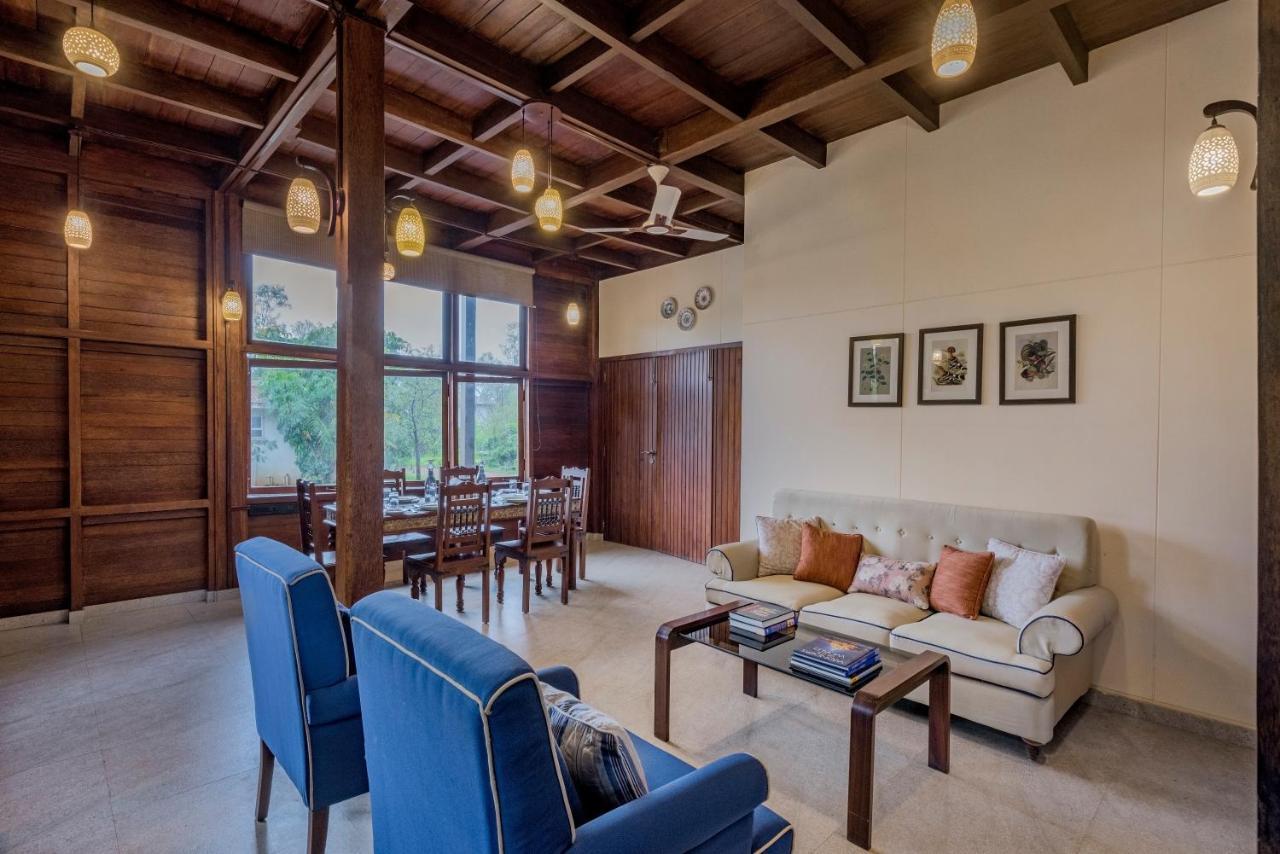 Kārli Saffronstays Boulevard Loghouse - A Wooden Chalet Amidst Nature מראה חיצוני תמונה
